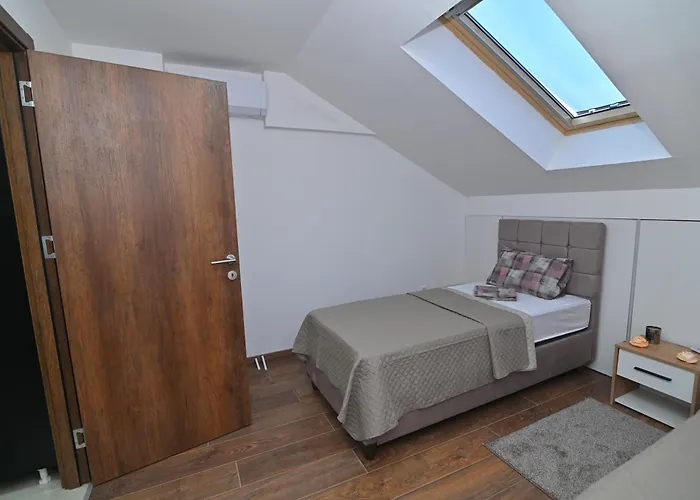 Lux&spa Petko 아파트